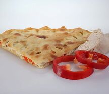 Осетинский пирог с индейкой и болгарским перцем