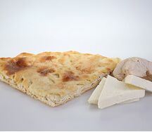 Осетинский пирог с курицей и сыром