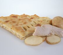 Осетинский пирог с индейкой и картофелем