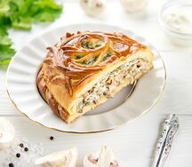 Пирог с кроликом и грибами