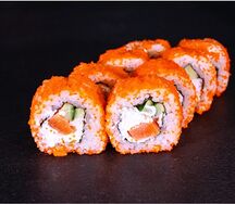 Калифорнийский с лососем