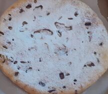 Пирог с яблоком и корицей