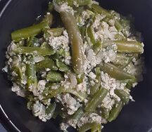 Стручковая фасоль с яйцом