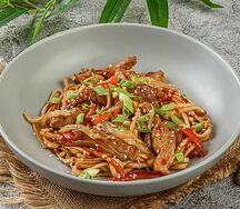 Вок-лапша с курицей