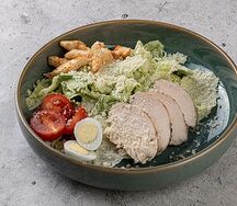 Цезарь с курицей