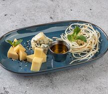 Сырное плато