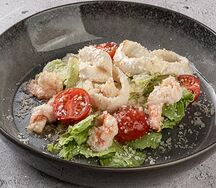 Салат с морепродуктами 