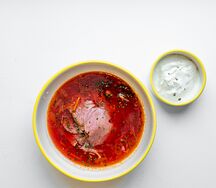 Борщ с пастрами из индейки 