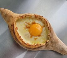 Хачапури по-аджарски