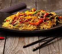 Гречневая лапша с курицей