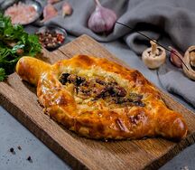 Хачапури по-аджарски c с грибами