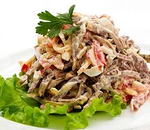 Салат мясной