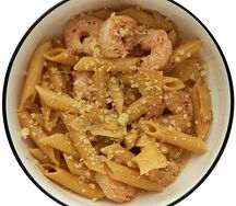 Паста с креветками и артишоками