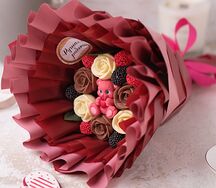 7 Букет мини из шоколада с мармеладом и мишкой мини