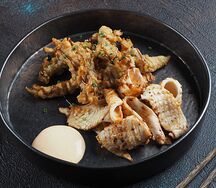 Спайси кальмар с вешенками