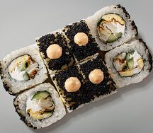 Ролл Тануки