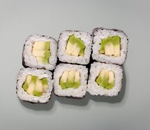 Маки с авокадо