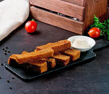 Гренки чесночные