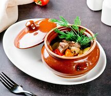 Горшочек из печи со свининой