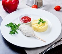 Паровая котлетка из мяса индейки и курицы