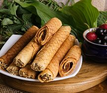 Трубочка вафельная со сгущенкой