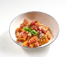 Медзе манике аль аматричано