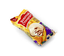 Мороженое Золотой стандарт Пломбир с черникой