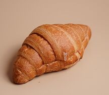 Круассан с тройным сыром