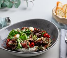 Салат с ростбифом