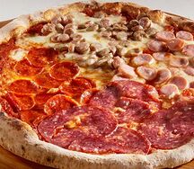 Пицца Супер мясная с 4-мя видами колбас