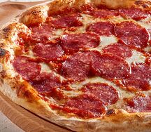 Пицца Салями