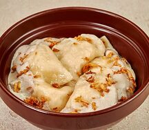 Вареники с картофелем и трюфельным муссом