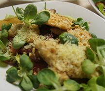 Салат из курицы с яблоками и помидорами