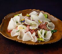 Мясной салат