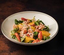 Салат с камчатским крабом