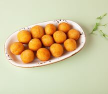 Сырные шарики с беконом