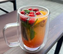 Клюква с мятой и апельсином
