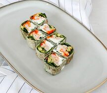 Ролл без риса с тигровыми креветками