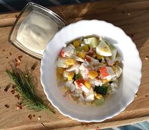 Салат с крабовыми палочками