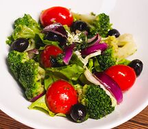 Салат Весенний брокколи