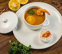 Суп Том ям с креветками