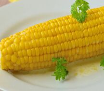 Кукуруза вареная (початок) 
