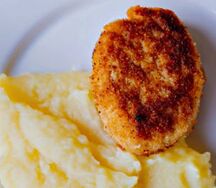 Пюре картофельное с котлетой