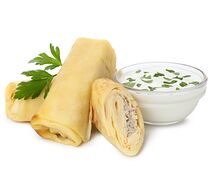 Блинчики с мясом и сметаной