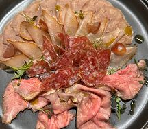 Мясная нарезка