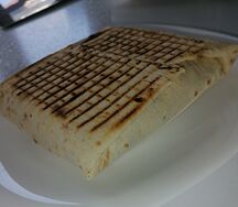 Бурум с сочной свининой