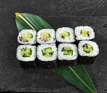 Маки с огурцом