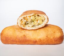 Пирожок с капустой