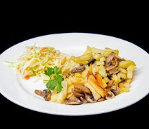 Картофель, жаренный с грибами