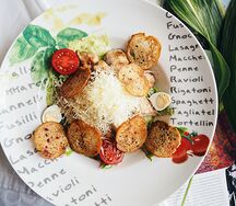 Салат Цезарь с курицей